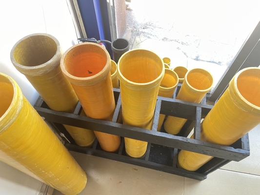 Des feux d'artifice en fibre de verre Des feux d'artifice en coquille de gâteau Tubes de mortier 3 en 4 pour les fêtes