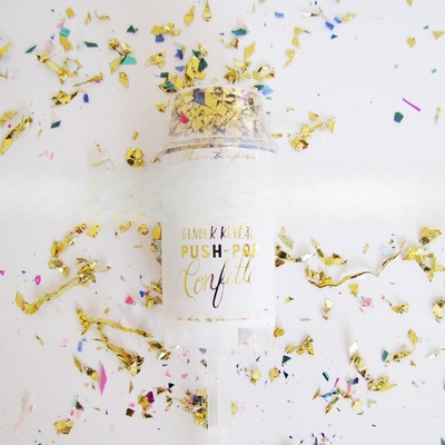 Le genre multicolore révèle les confettis Poppers Biodégradables Confettis Cannon Mariage