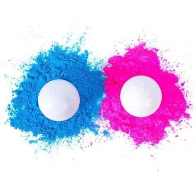 Découvrez le sexe des balles de golf. Une rose, une bleue et un tee-shirt en bois inclus.