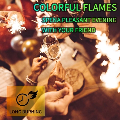 Des paquets de changement de couleur créent un spectacle coloré pour vos feux de camp