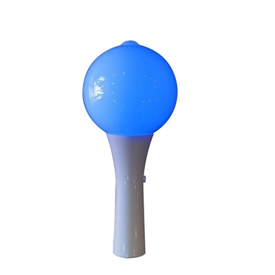 Des baguettes à balles à LED pour les festivals, des baguettes à balles pour les concerts, des baguettes flashes à LED.