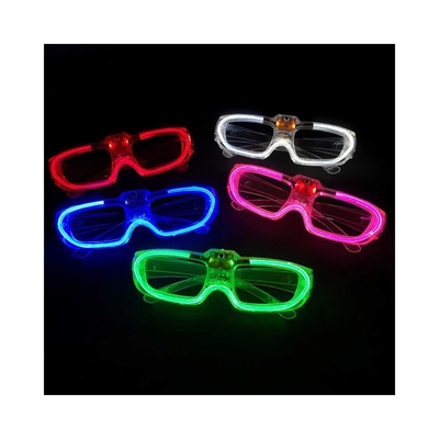 La fête de carnaval brille dans l'obscurité 5 couleurs éclairent les lunettes LED pour les décorations du festival