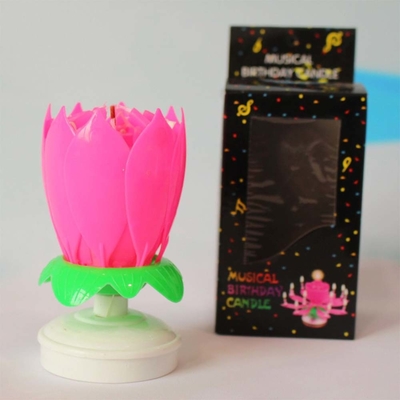 Des feux d'artifice en forme de fleurs multicolores Bougies de gâteau d'anniversaire en rotation Bougie de gâteau d'anniversaire musicale