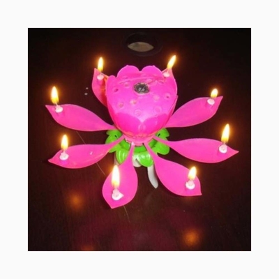 Des feux d'artifice en forme de fleurs multicolores Bougies de gâteau d'anniversaire en rotation Bougie de gâteau d'anniversaire musicale
