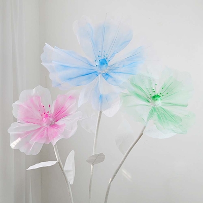 Ensemble de fleurs géantes rouges personnalisées en mousse PE pour l'affichage décoratif de la fête de mariage